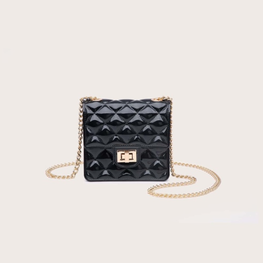 Mini chain crossbody bag